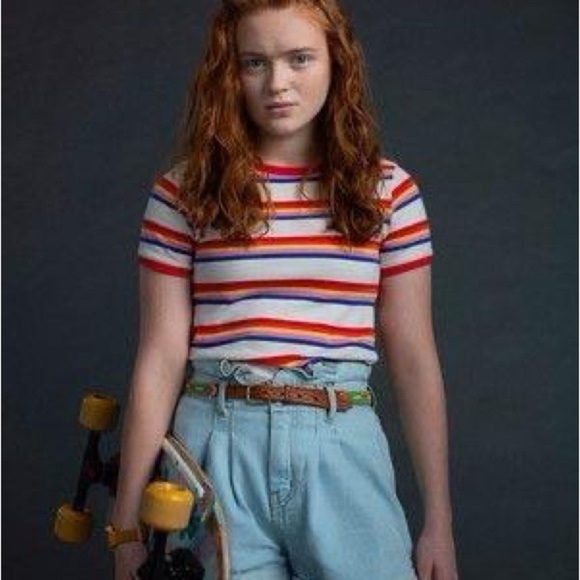 Stranger Things Max's Cropped Shirt Hawkins Indiana - Picture 4 of 4